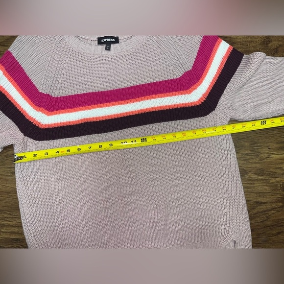 Express Oversized Sweater Size Small - Picture 5 of 8